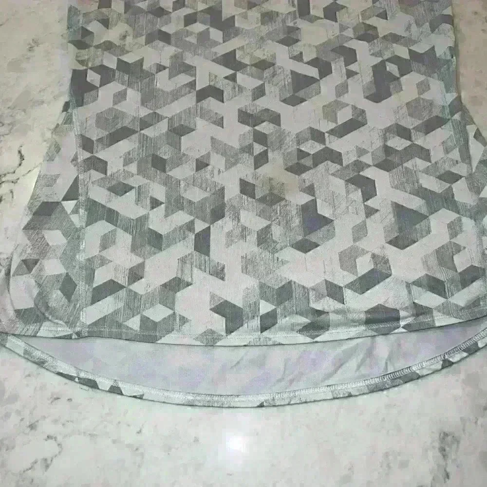 Athleta Size S Small Geometric Print Top - Picture 3 of 7